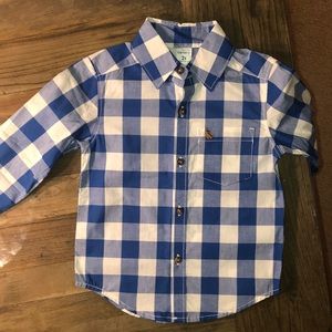 Carter’s 2T Button up shirt